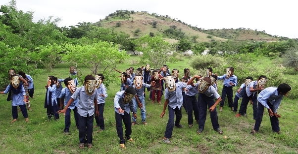 ઈશ્વરિયા બાળસિંહ...