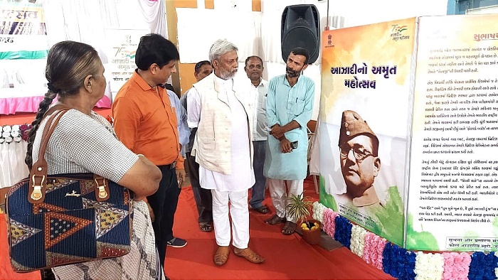 જલપુરુષ શ્રી રાજેન્દ્રસિંહે સિહોરમાં ઐતિહાસિક પ્રદર્શન નિહાળ્યું