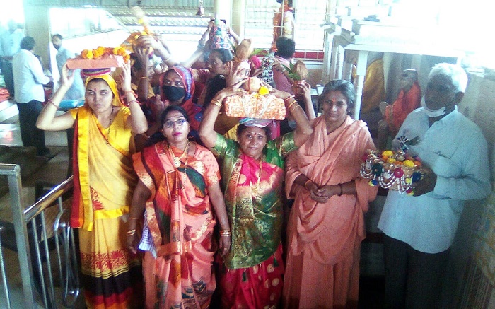 શ્રી વિશ્વાનંદમાતાજીના વ્યાસાસને ભિલાડમાં કથા પ્રારંભ