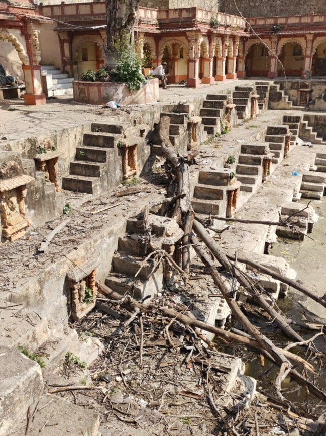 સિહોરમાં રક્ષિત સ્મારક અસુરક્ષિત
